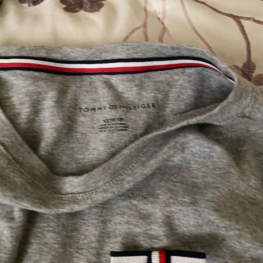 Tommy Hilfiger 3/4 Cuffed Top